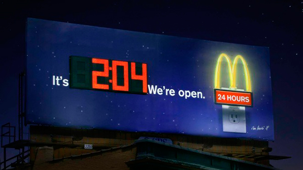 Макдональдс, McDonald's, обзор рекламы, дизайн, наружная реклама, печатная реклама
